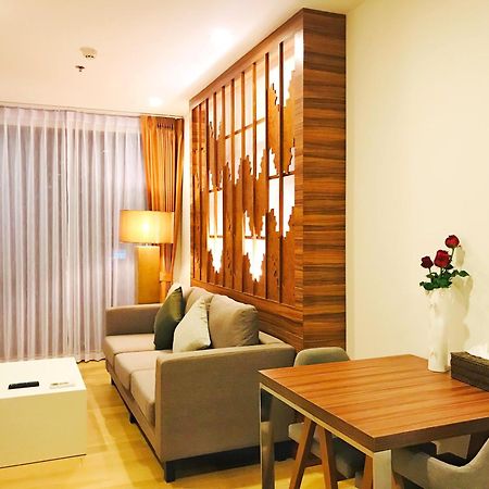The Astra Suites Chiang Mai Buitenkant foto