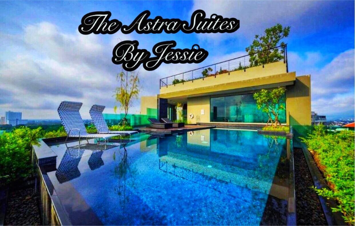 The Astra Suites Chiang Mai Buitenkant foto