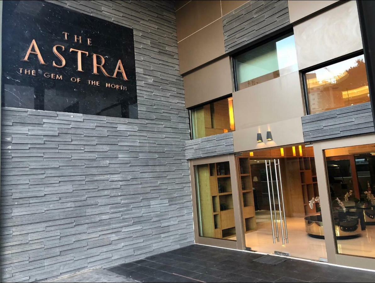 The Astra Suites Chiang Mai Buitenkant foto